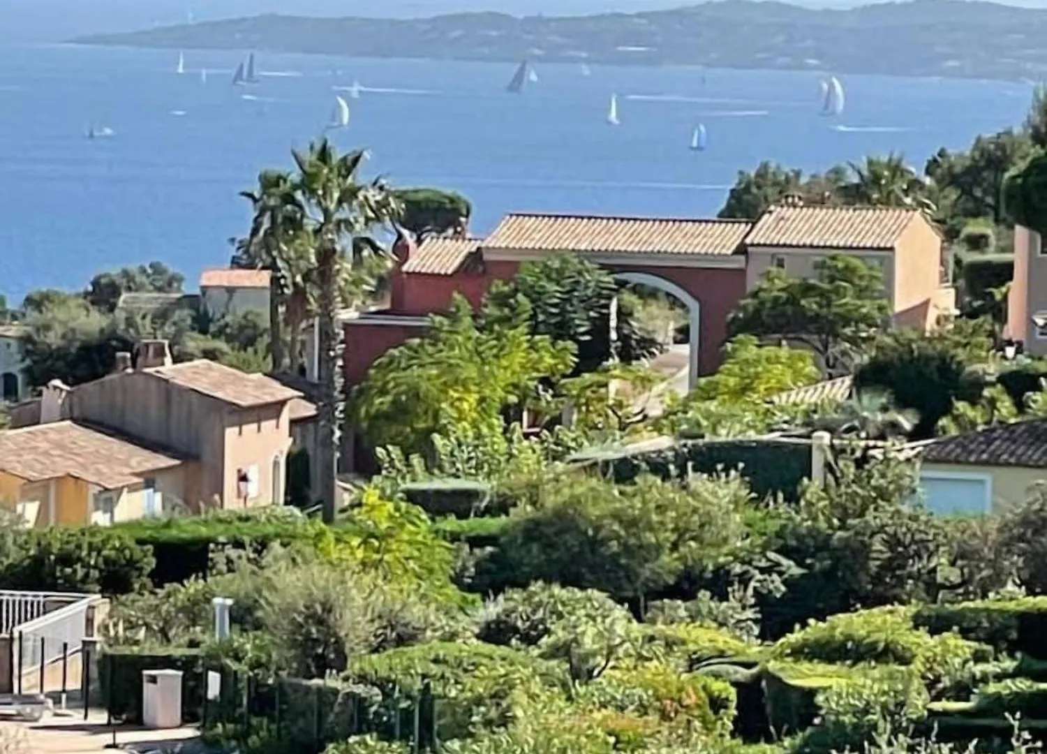 Blue Bay Issambres location